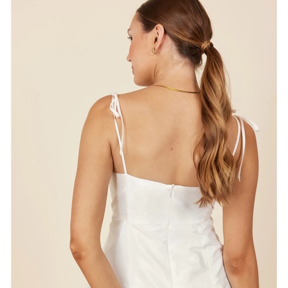 Park and Fifth Greenwich dress - Picture 2 of 3